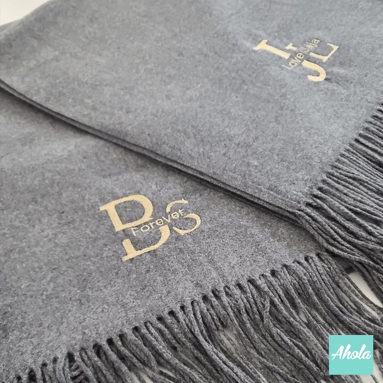 【Asos】Embroidery name/phrase Cashmere silk scarf 繡英文字母/ 字句蚕絲羊絨圍巾