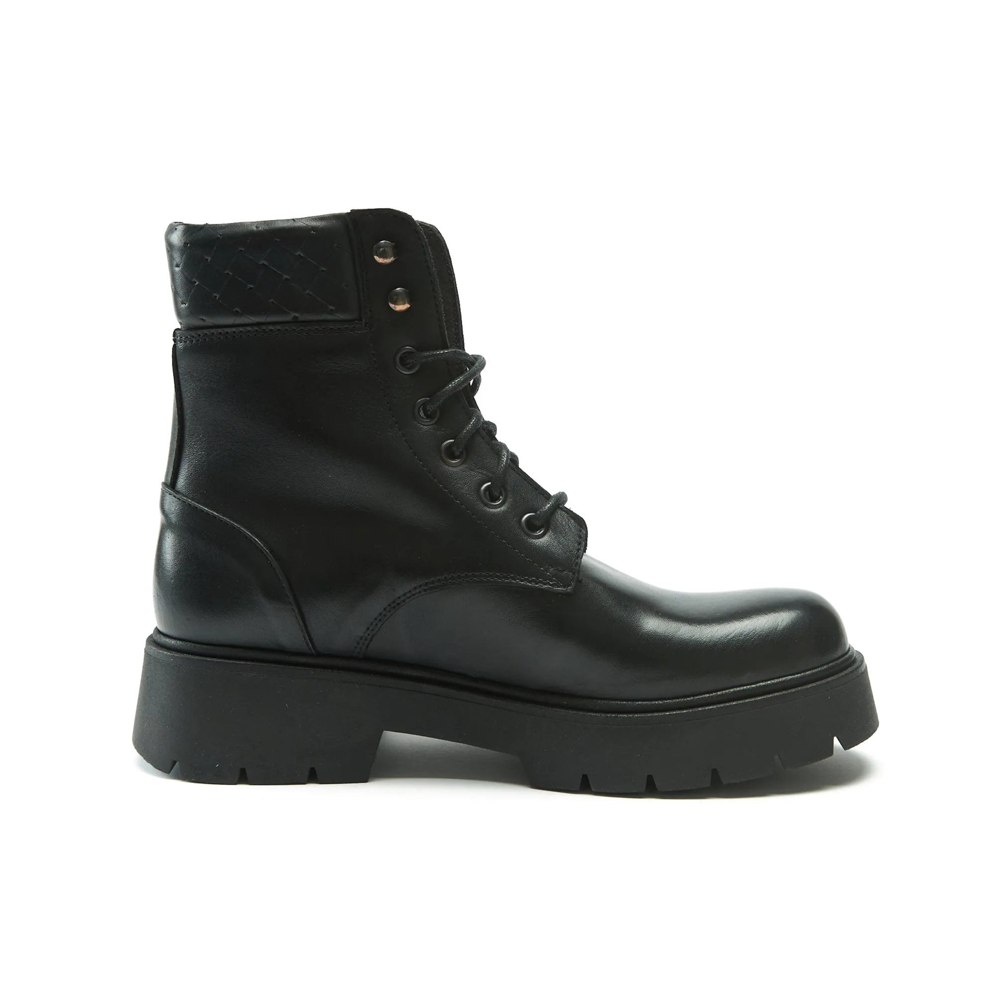 Derby ankle boot black