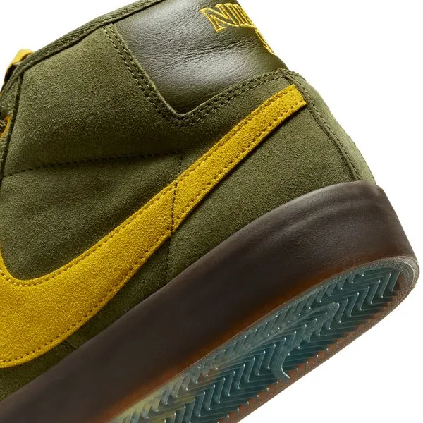 Nike SB x Antihero Skateboards Zoom Blazer Mid QS Rough Green - Amarillo - Rough Green