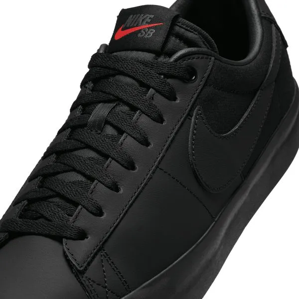 Nike SB Zoom Blazer Low PRO GT ISO 