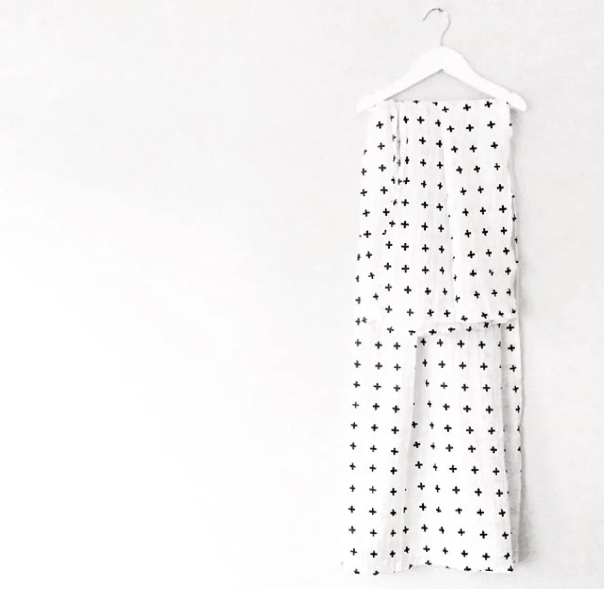 Organic Swaddle -  Swiss Cross