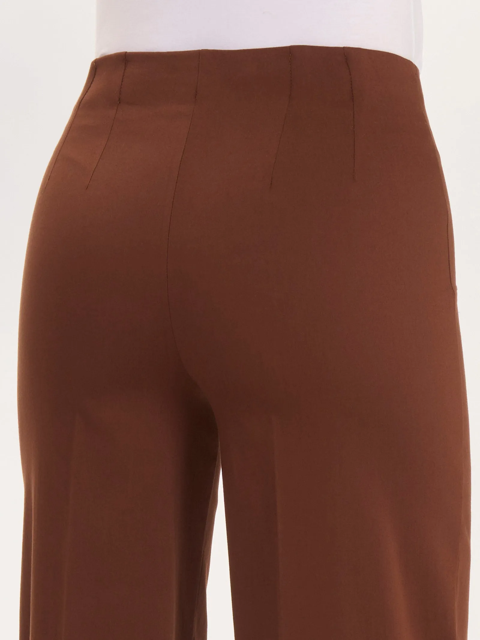 Pantalone ampio alla caviglia in Satin Power - Irish Cream