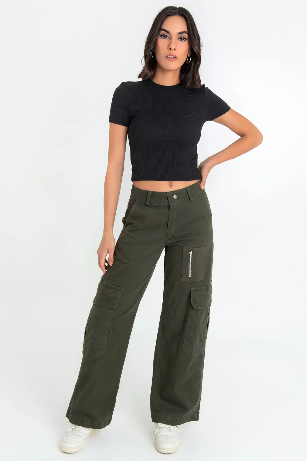 Pantalón cargo de cintura media wide leg