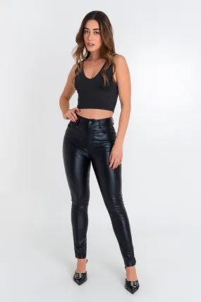 Pantalón fit skinny efecto piel de cintura alta