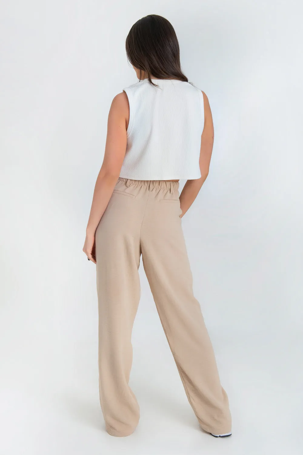 Pantalón fluido fit wide leg con pinzas