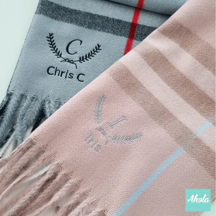 【Sacre】Embroidery name/phrase Checkers wool scarf 繡字母英文名英倫格仔羊絨圍巾