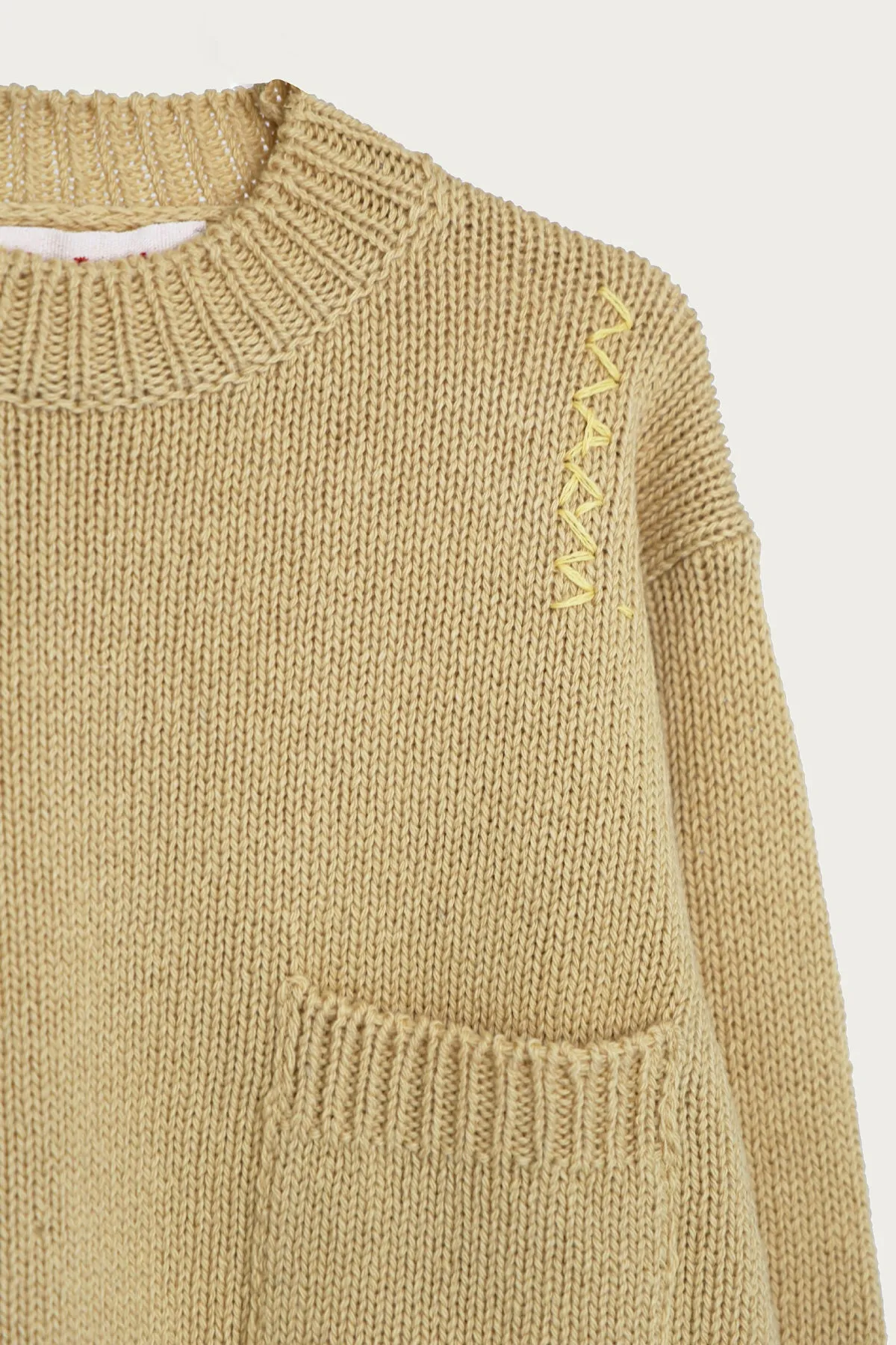 Soft Shetland Sweater w/ Embroidery - Vanilla