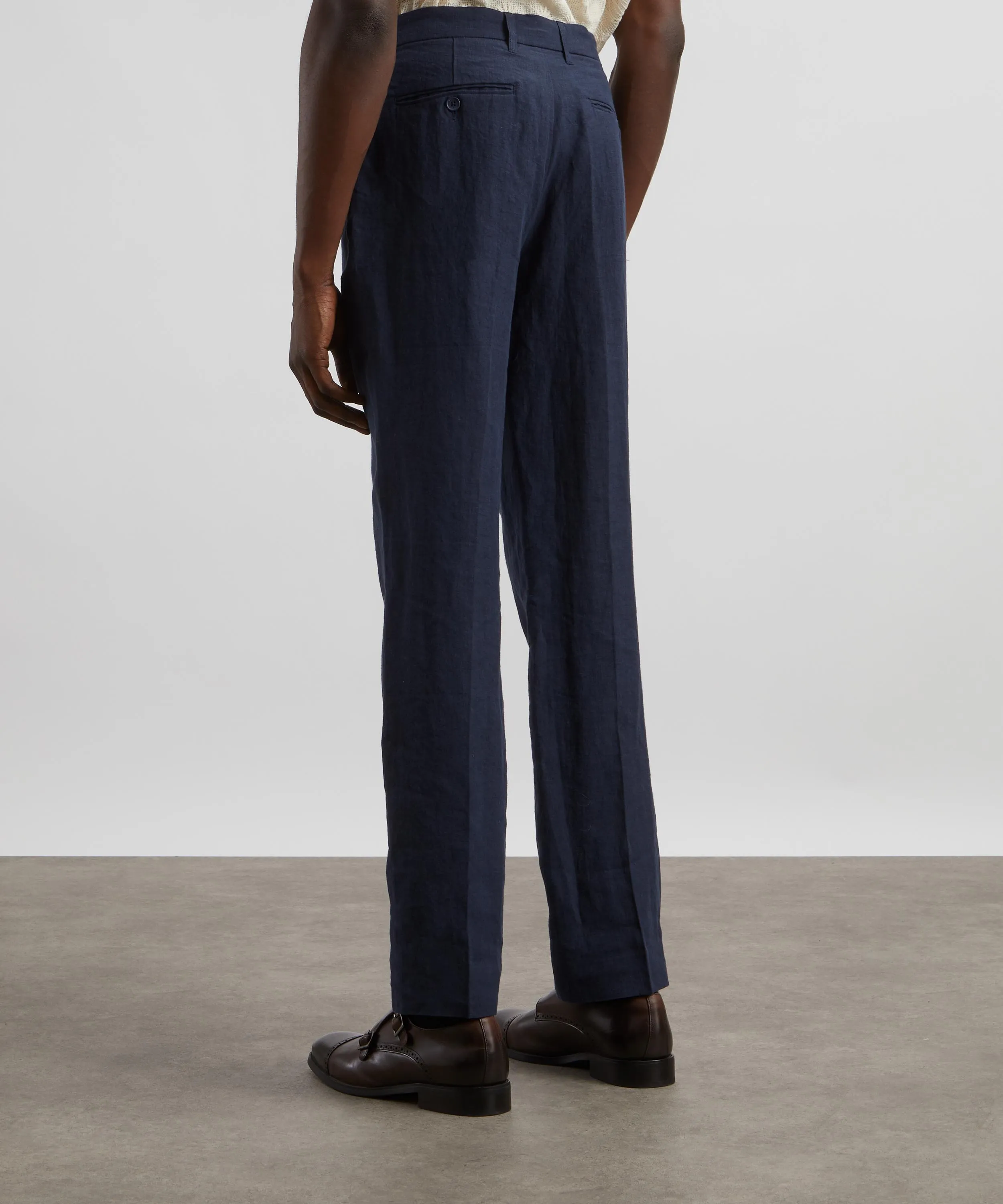 Tailored Linen Trousers in Navy 