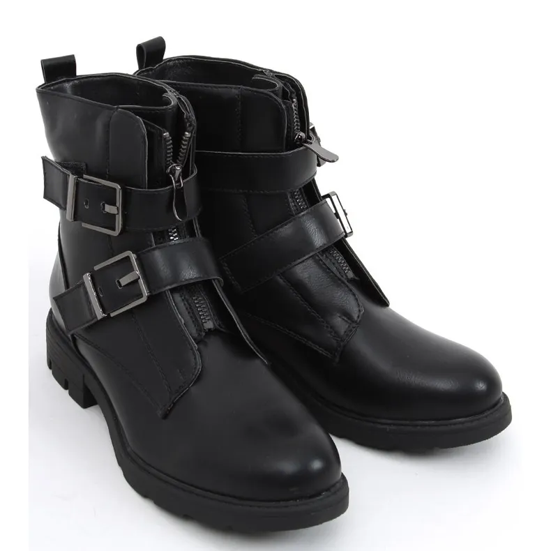 Umroo Black military boots