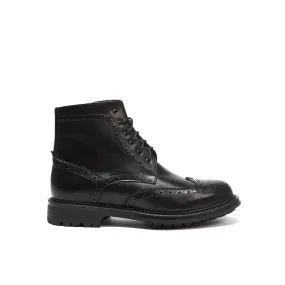 Wing cap laced boot black