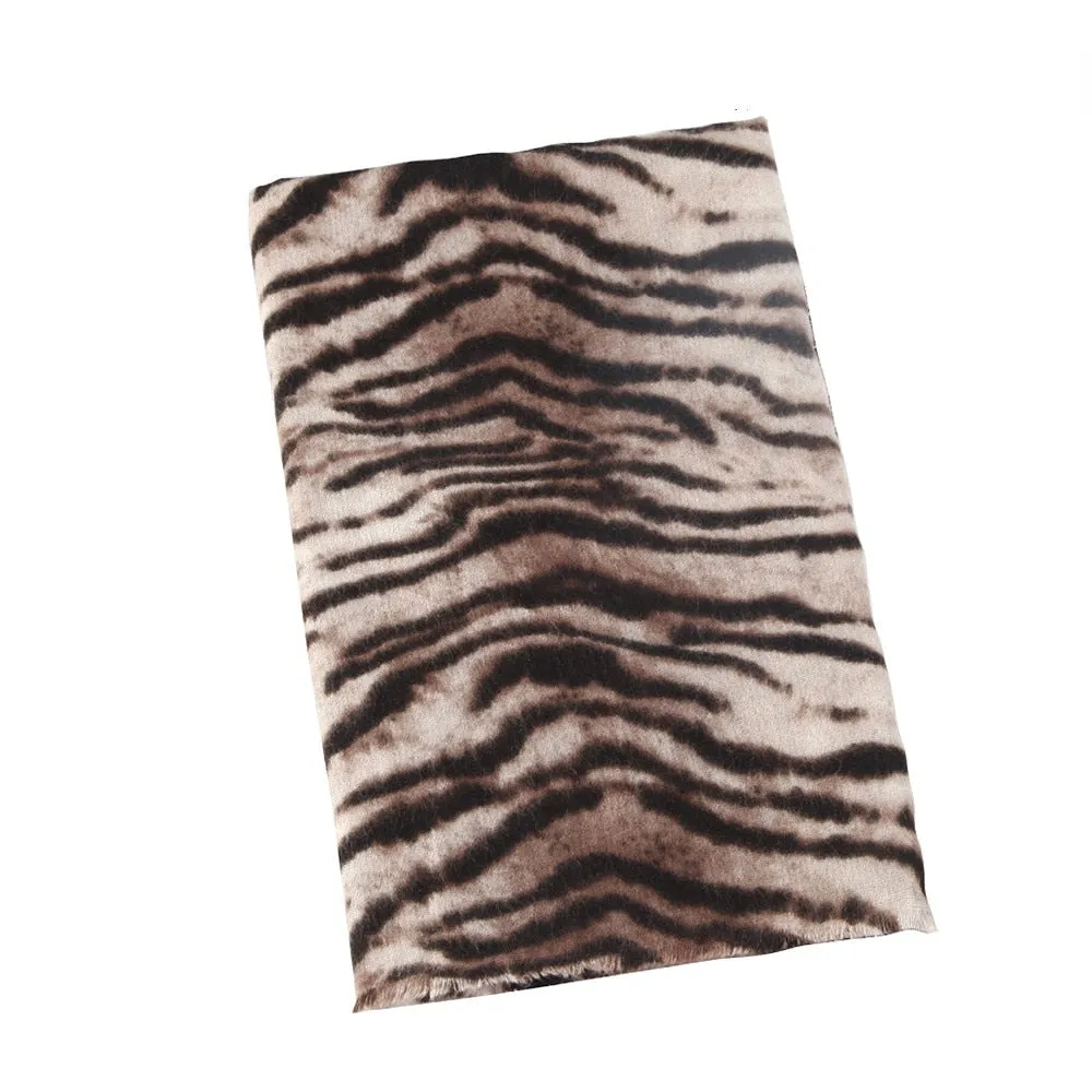 Women's Vintage Cashmere Leopard Pattern Printed Wraps Soft Shawls